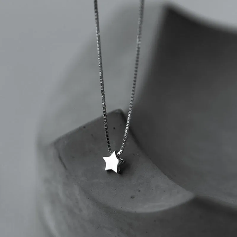 Fashion Jewelry Pentagram Pendant Necklace for Women in 925 Sterling Silver